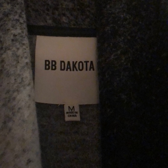 Like New BB Dakota Ombré Coat - Picture 4 of 7